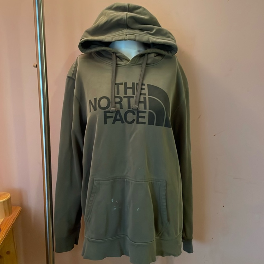 Men’s sweatshirt